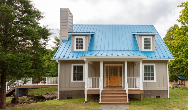 creekside cottage marketing photo 1